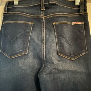 Women's Hudson Skinny Jeans Size 27 Never Worn!!!